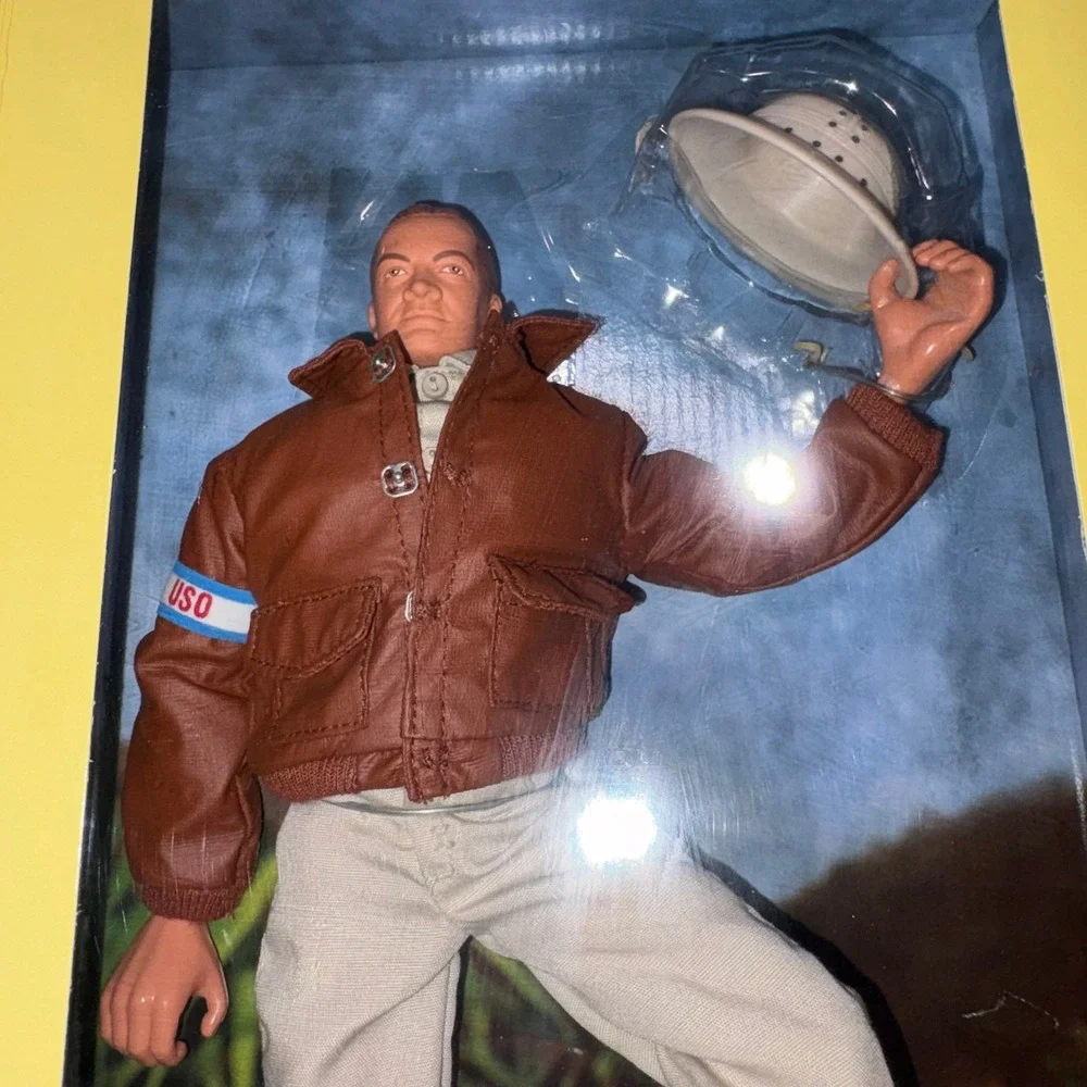 Classic Collection Action Figure Hollywood Heroes  12in Brown GI Joe Bob Hope